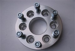 Distanční podložka na kola 6x114,3 na 6x139,7 x 30mm